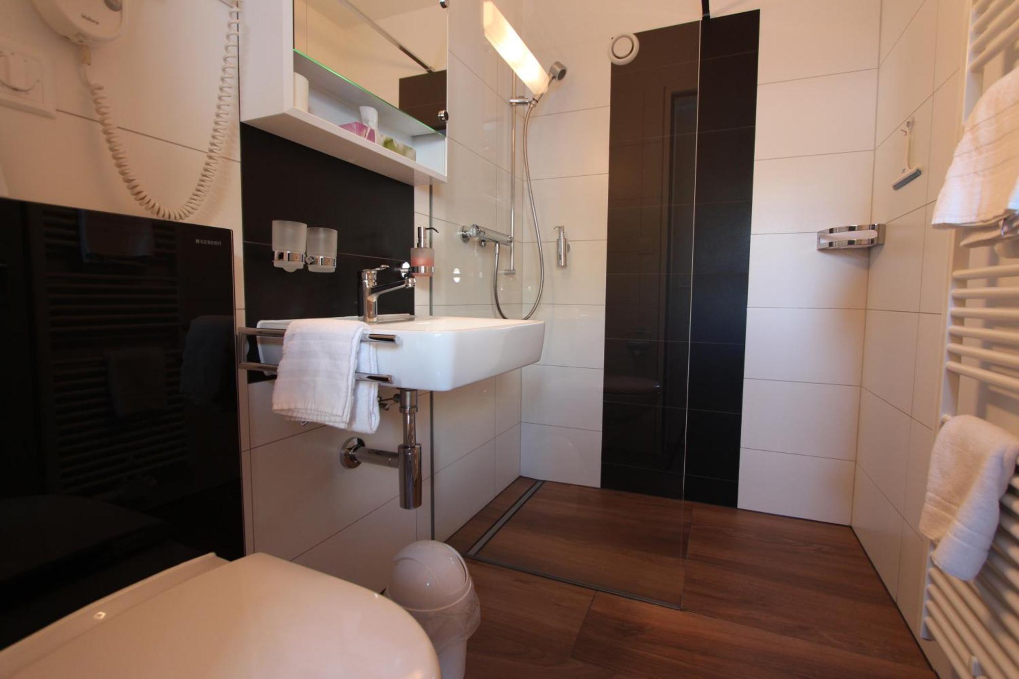Tschierv Hotel Al Rom חדר תמונה
